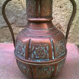 Vase has oriental cove
