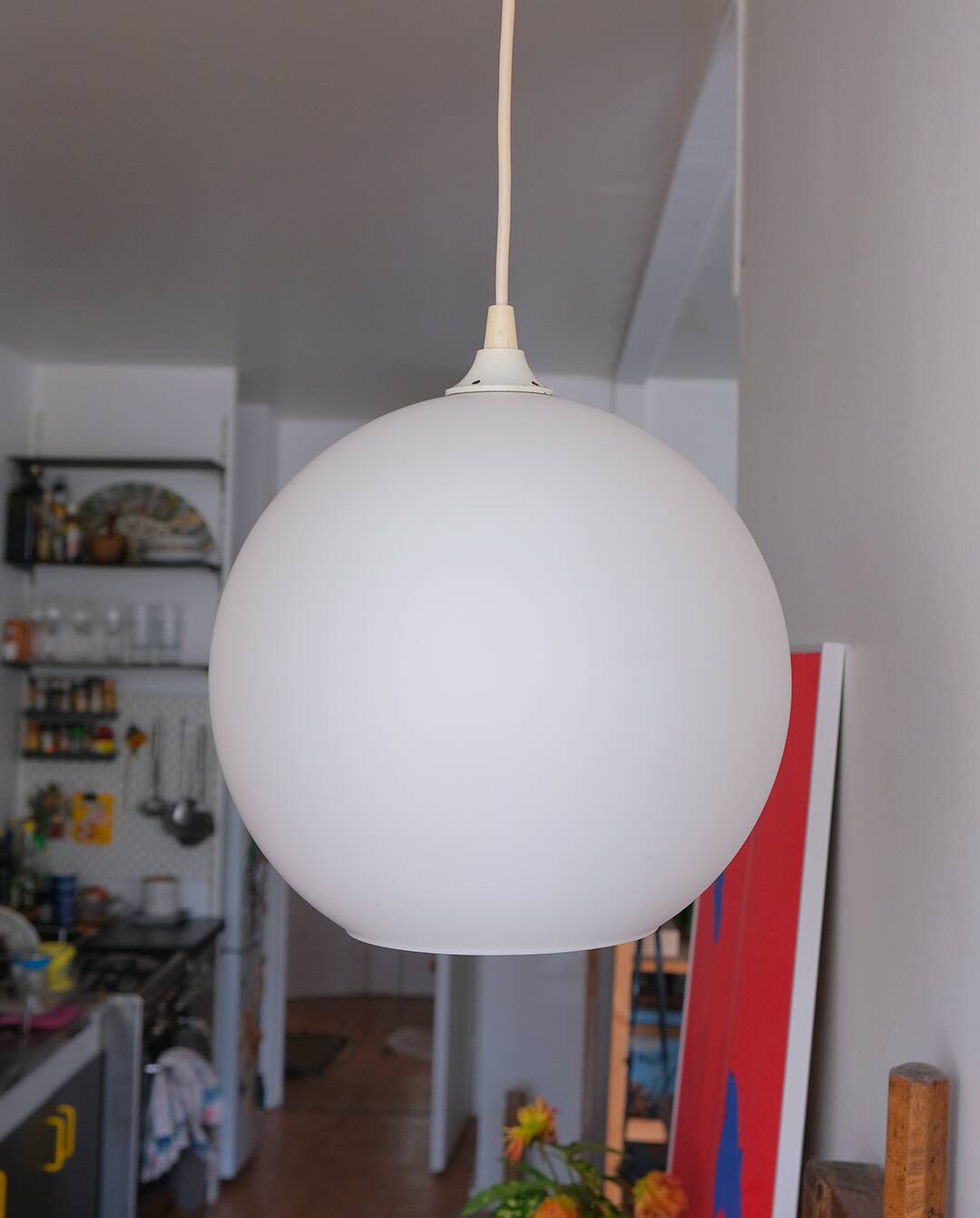 Suspension boule en verre années 70
