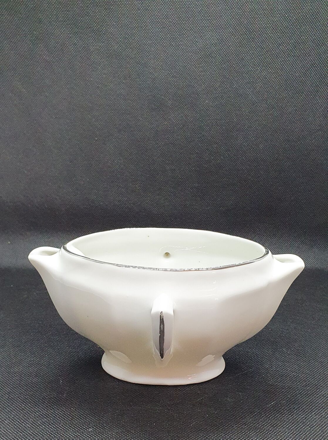 Lean fat gravy boat