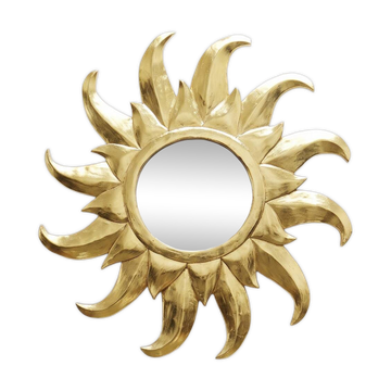 Grand miroir soleil artisanal bois et stuc doré à la feuille d'or années 1970-80