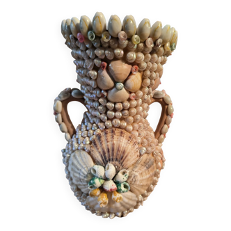 Vase orné de coquillages années 1940