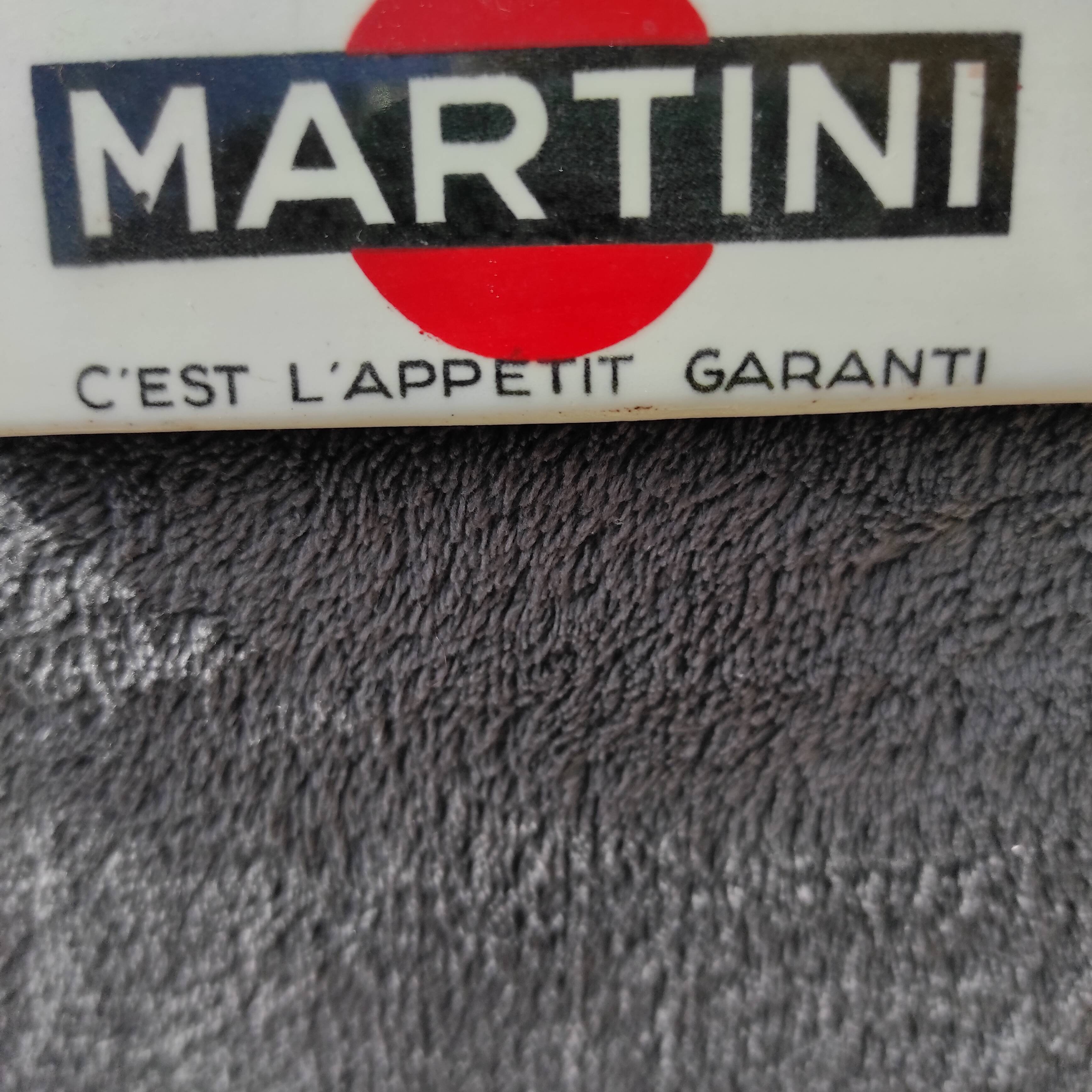 Triangular bar ashtray advertising martini the guaranteed appetite