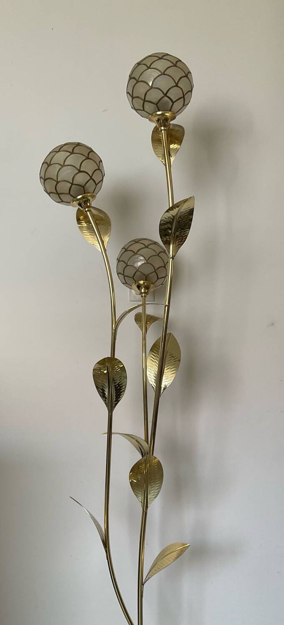 Vintage brass and mother-of-pearl floor lamp from the 70s