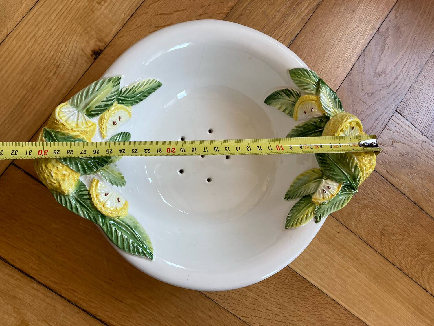 Double lemon slushie fruit bowl Italy