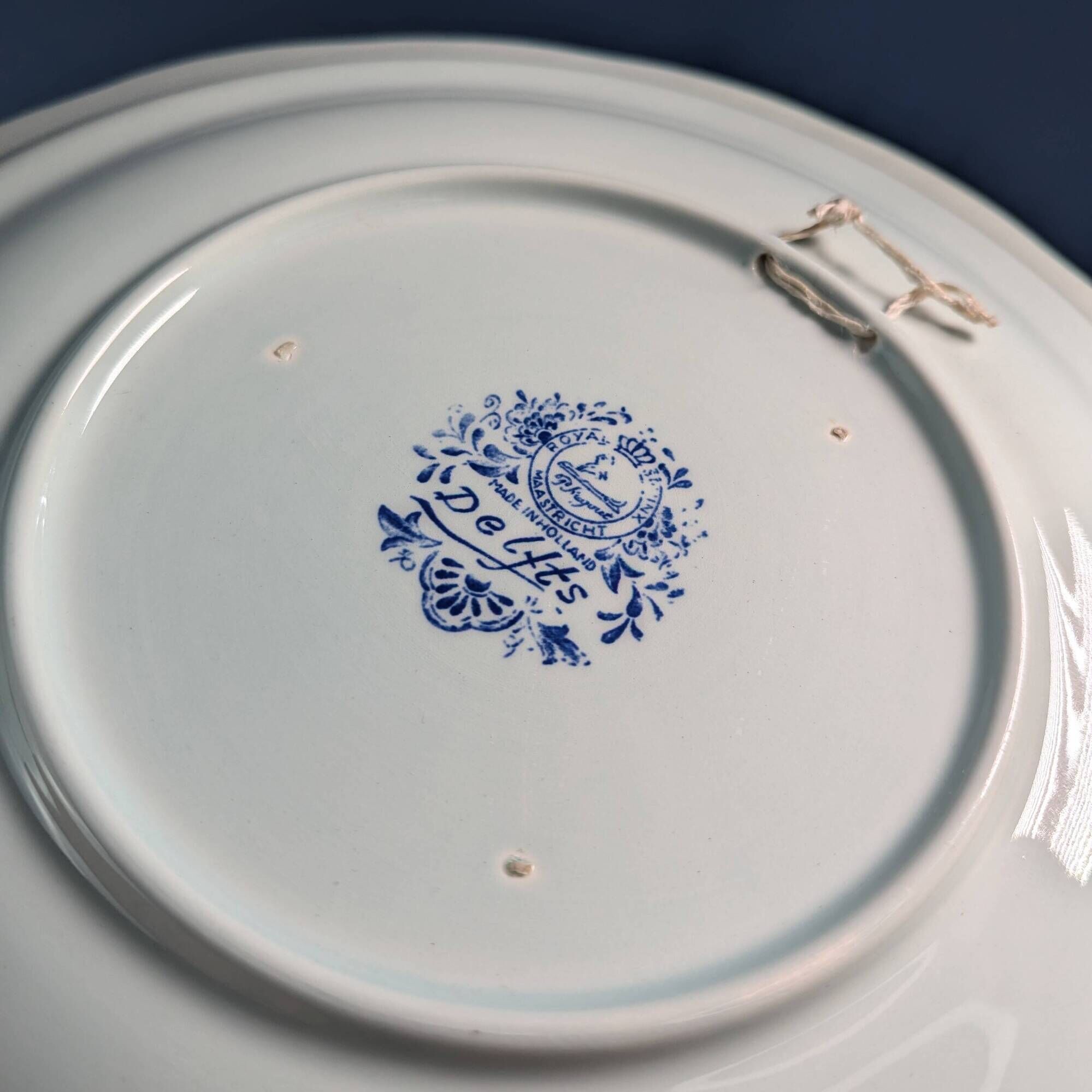 Large Decorative Plate Delfts Royal Shpinx Maastricht Blue 31cm