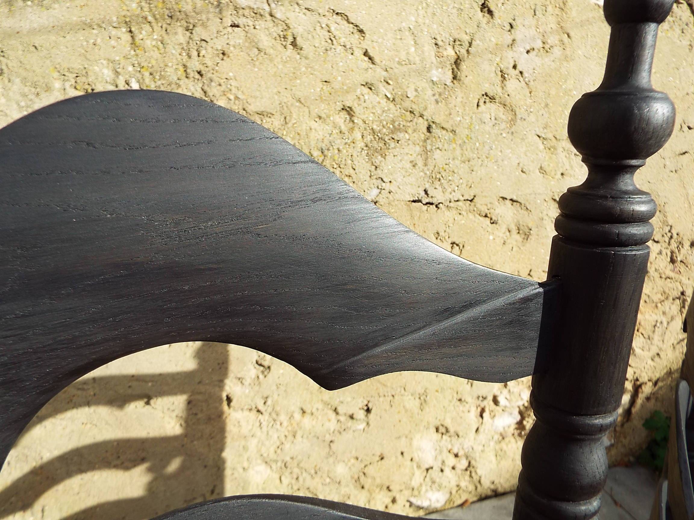 6 straw chairs with high backs