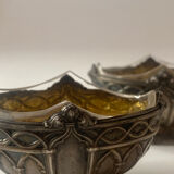 2 salt shakers Saint Louis in silver