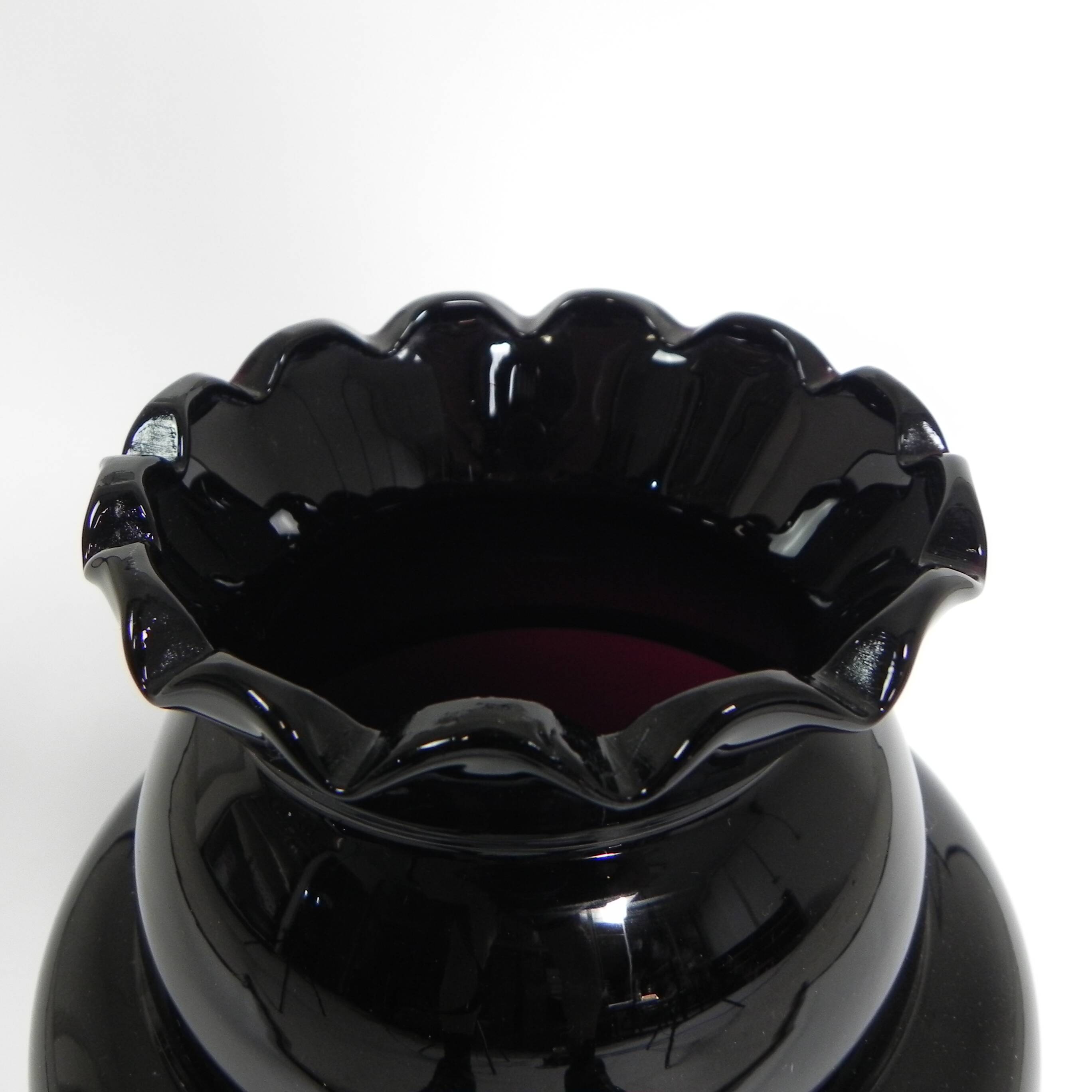 Art Deco vase with ribbed rim, Doyen, Boom, 1930s