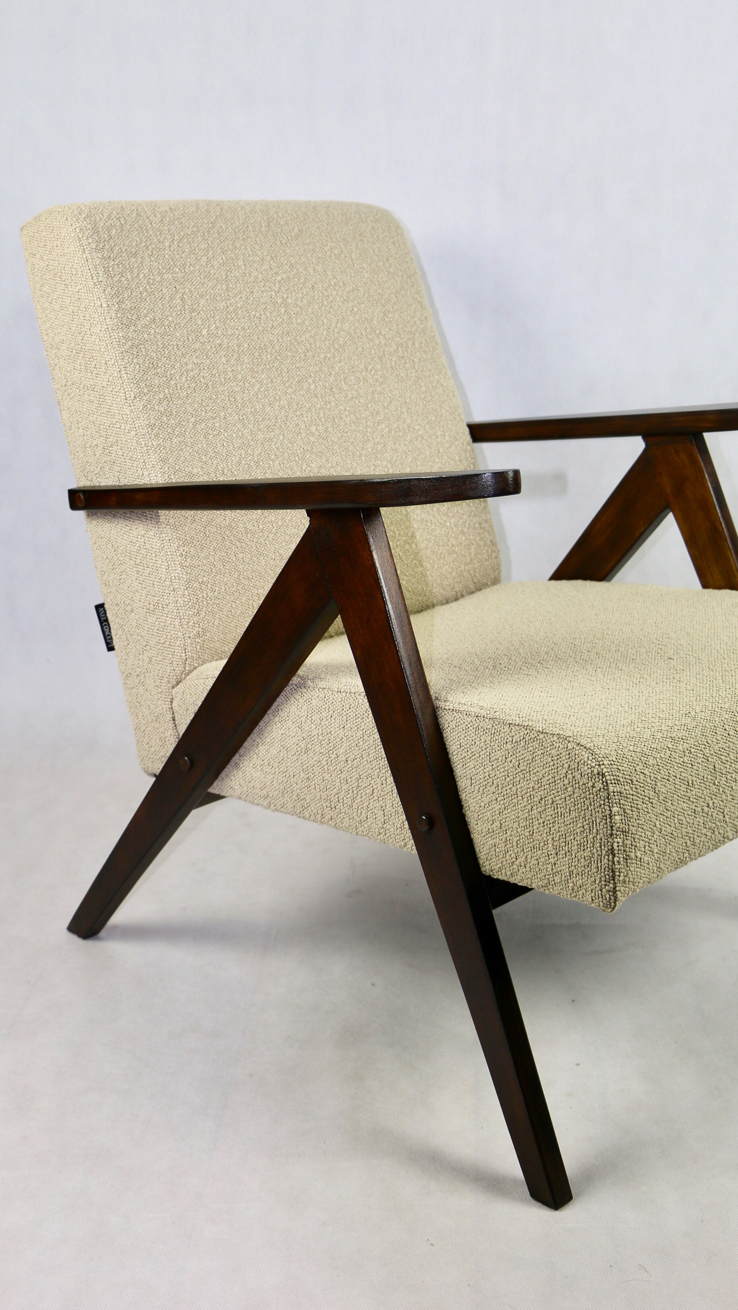 Vintage Beige Boucle Rosewood Model B-310 Lounge Chair, 1970s