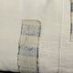 Coussin artisanal en toile ancienne style Kilim
