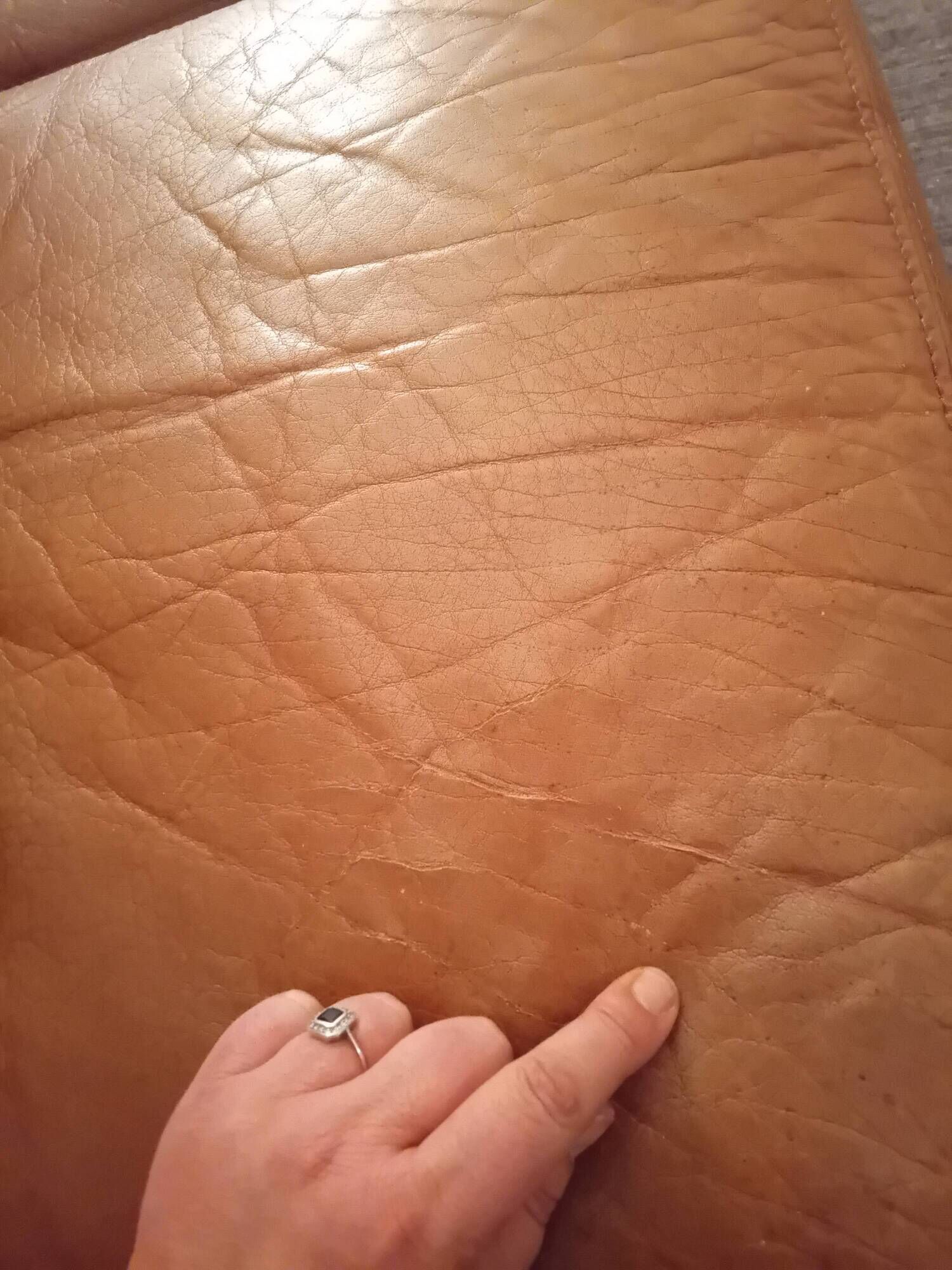 Roche Bobois 4-seater leather sofa, 1970s, excellent condition
