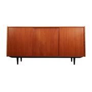 Buffet en teck, design danois, années 1970, production : Danemark