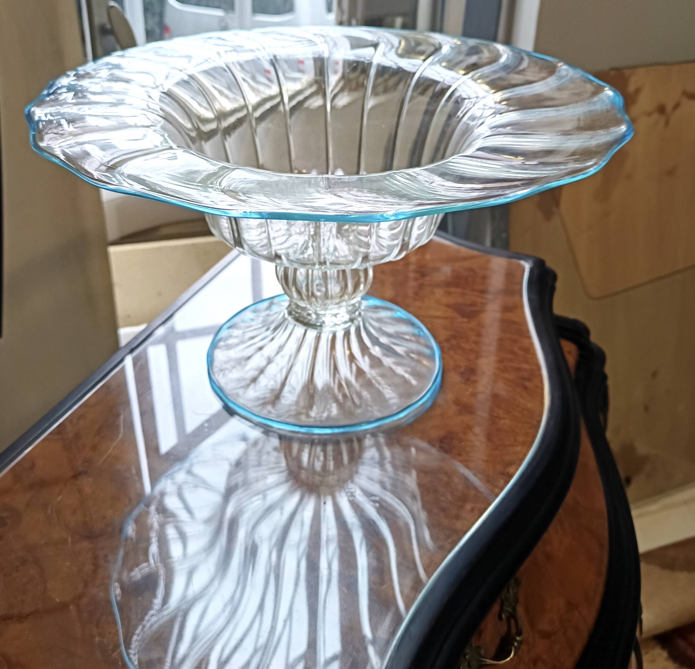 Murano Glass Centerpiece - Pedestal Bowl attr. to Alberto Doná, Italy