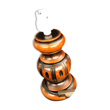 Lamp base