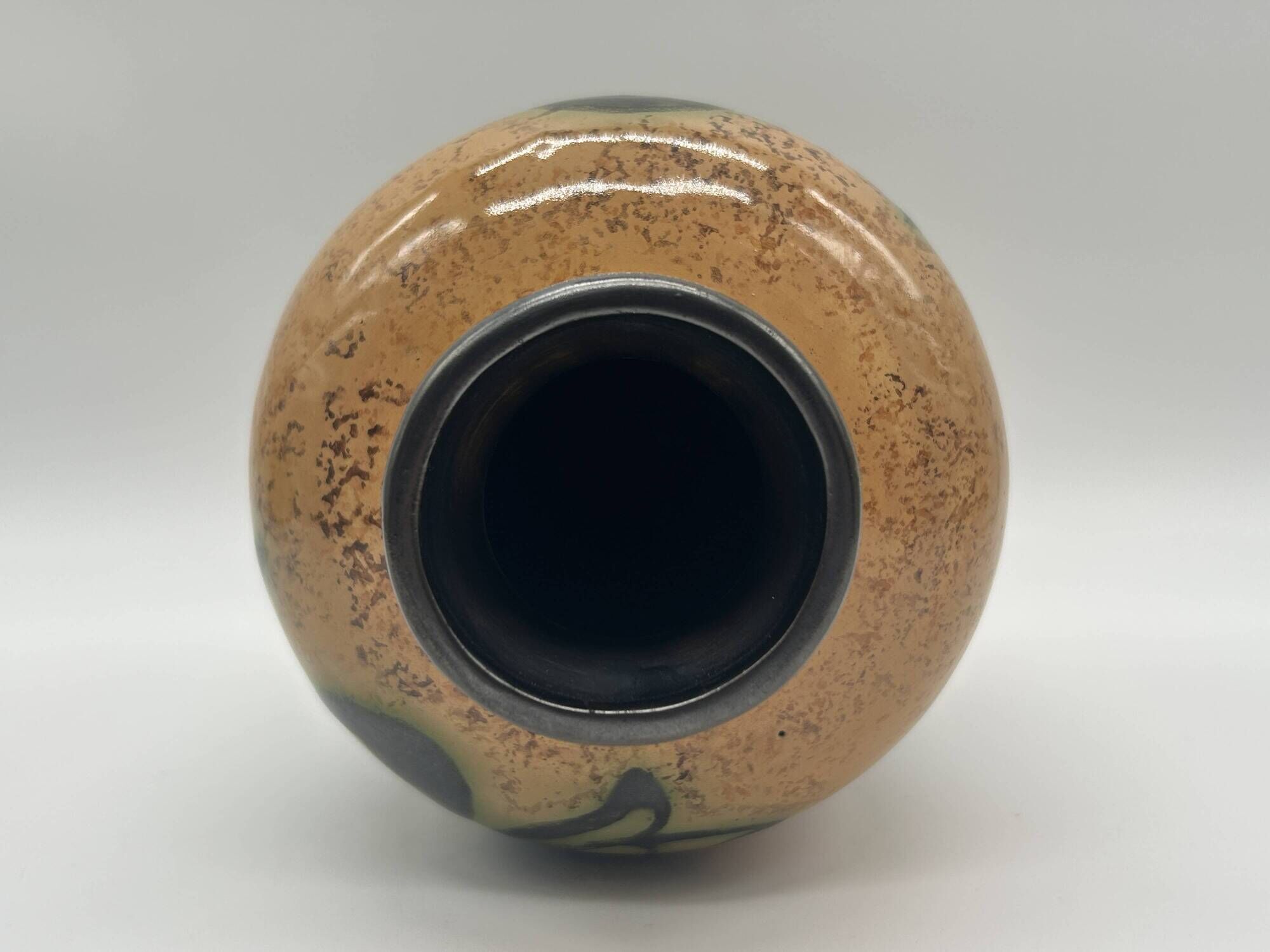 Art deco vase attributed to louis randour for saint-ghislain