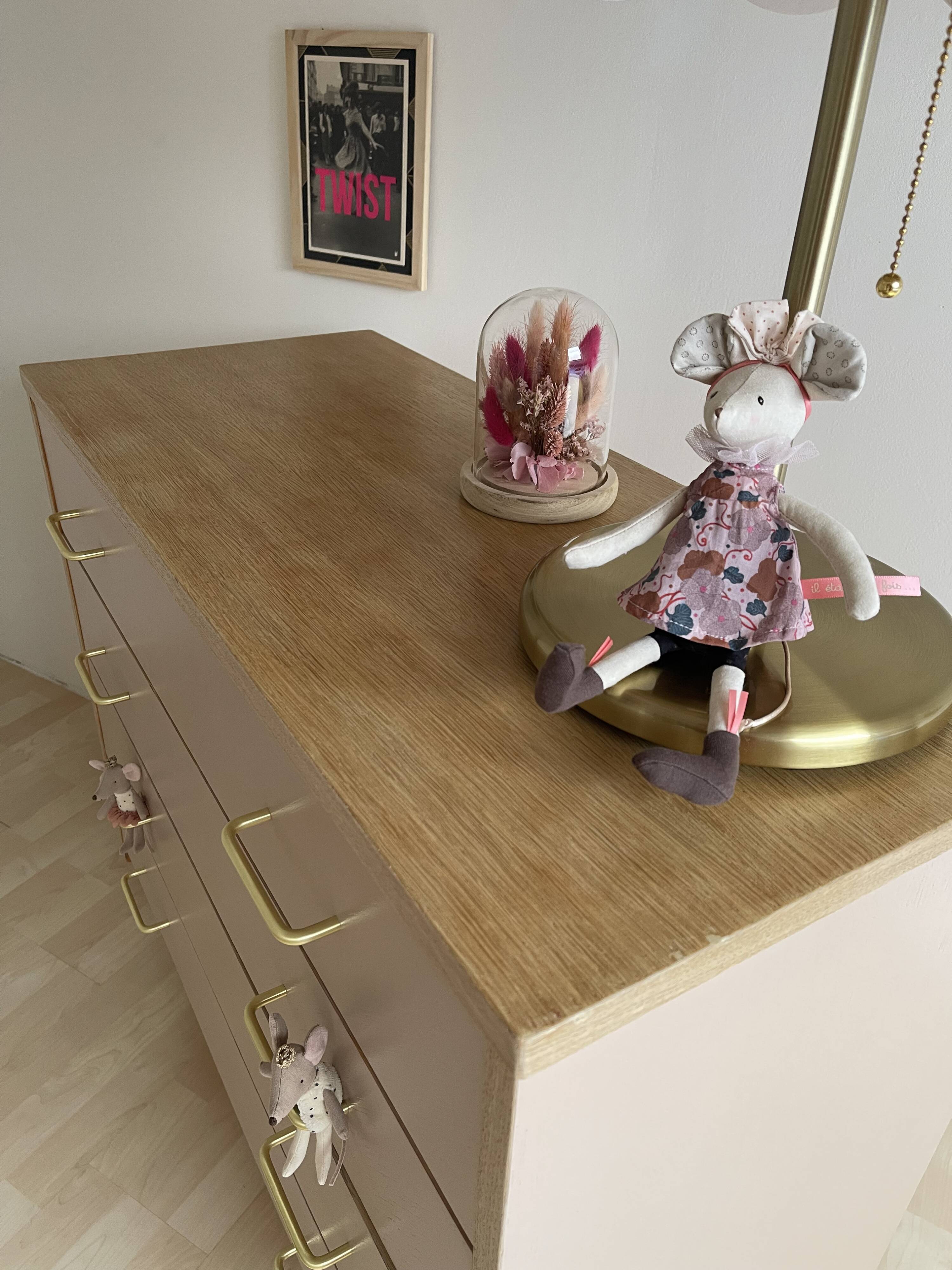 Pink tapered leg chest of drawers