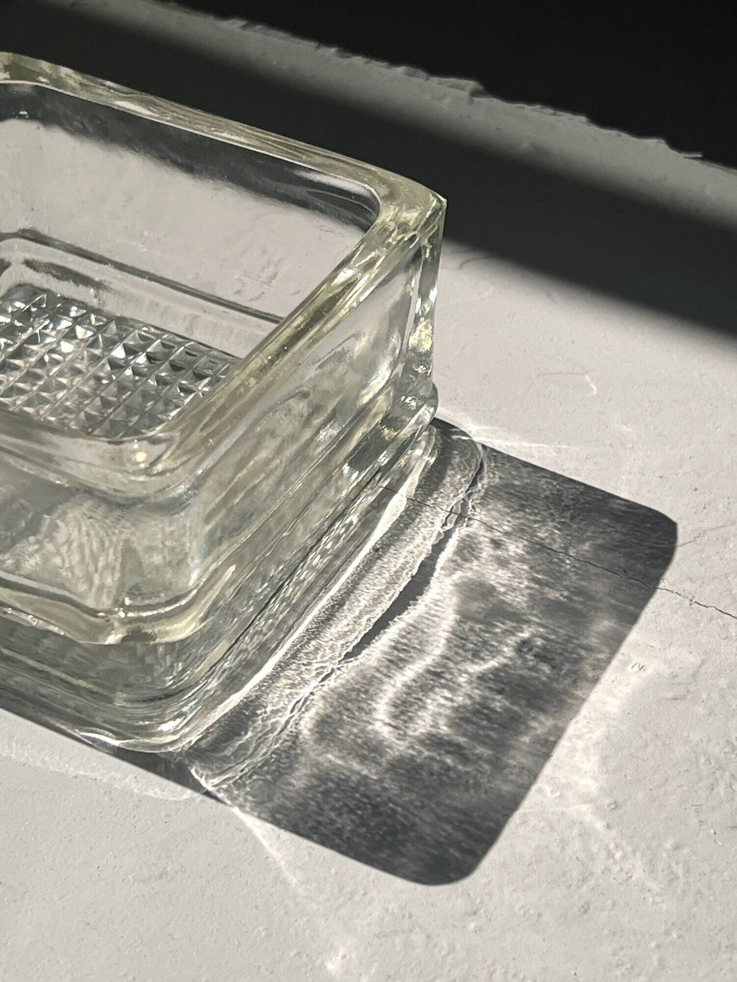 Ashtray catch-all Nevada in tempered glass attributed to Corbusier / Perriand