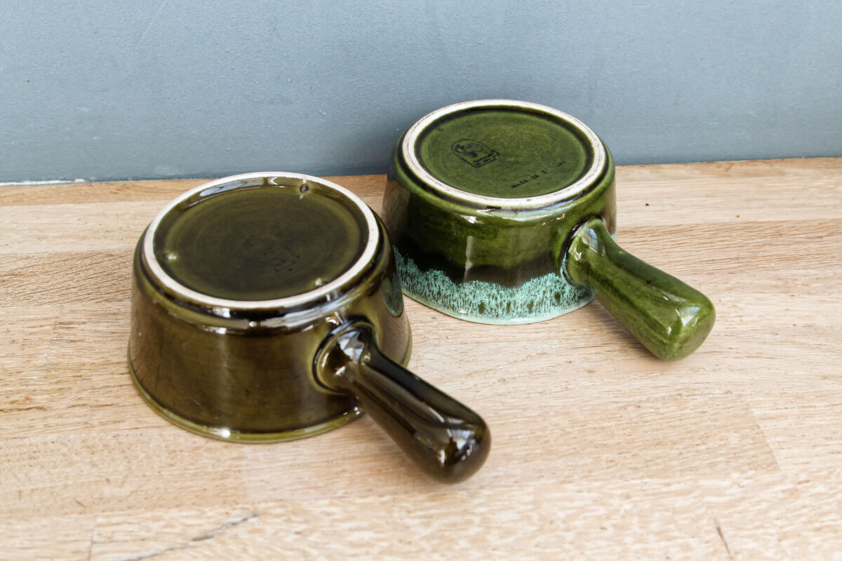 Pair of cassolettes in faience