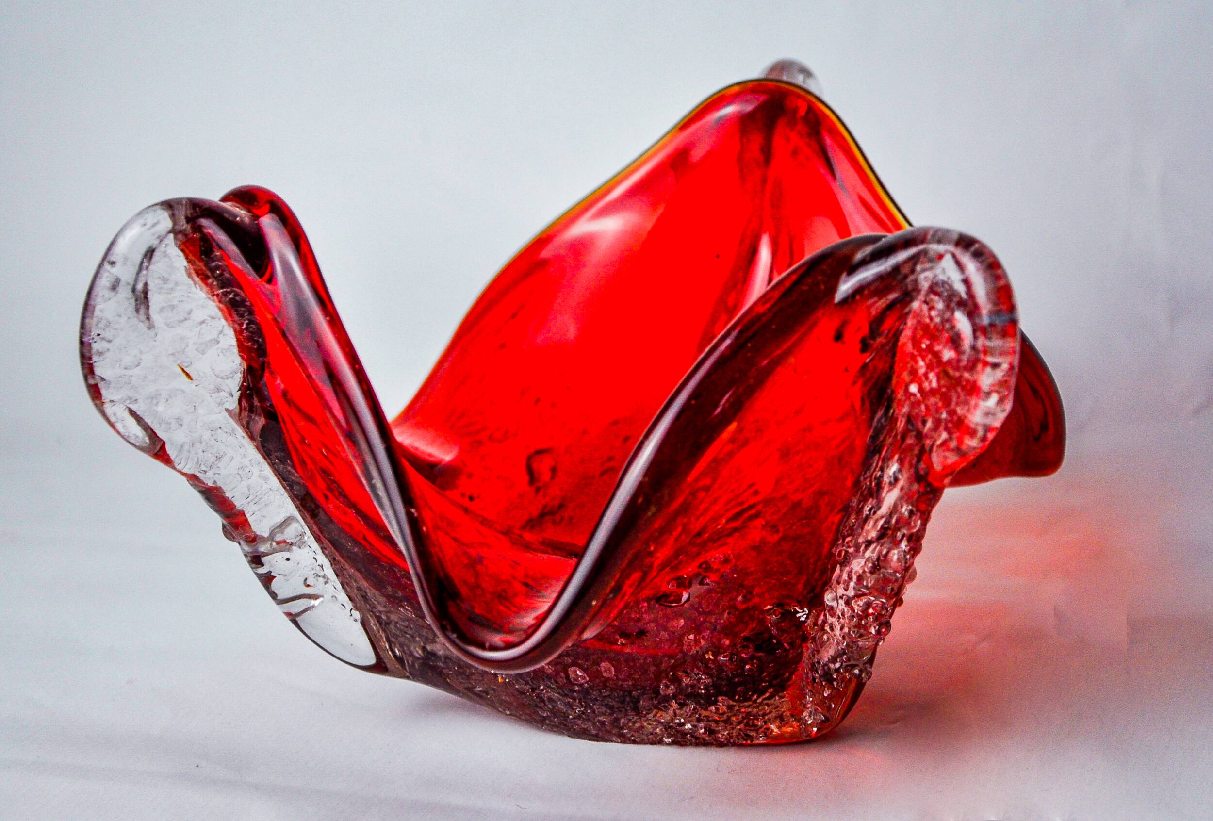 Sommerso red pocket tray by Seguso, frosted Murano glass, Italy, 1970