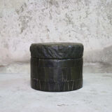 Pouf in black/green leather