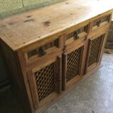 Wooden Mexican Buffet