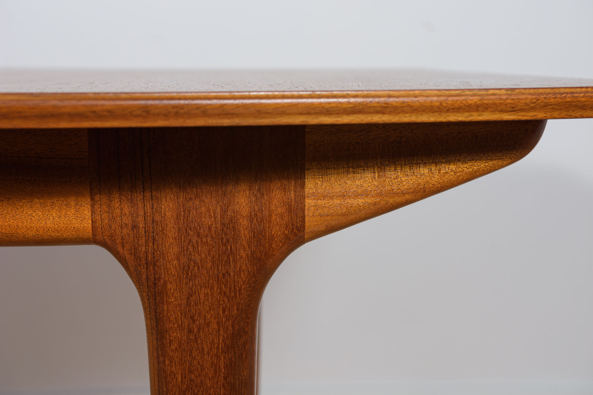 Mid-century teak extendable dining table from Mcintosh, 1960s