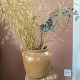 Brown stoneware jar pot