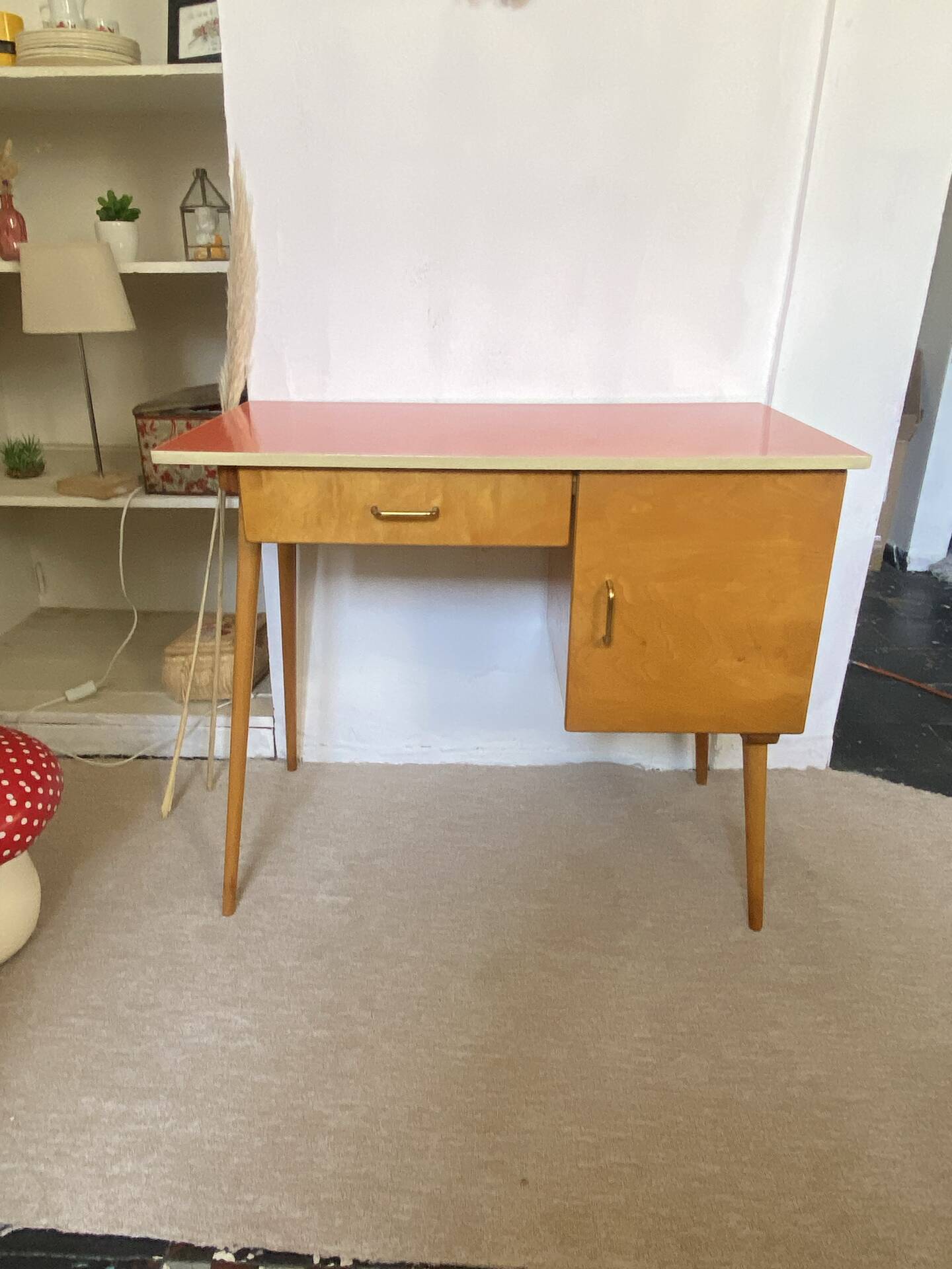 Bureau Baumann Vintage 60’s