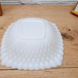 Empty white opaline pocket