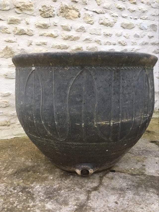 19th century terracotta ponne