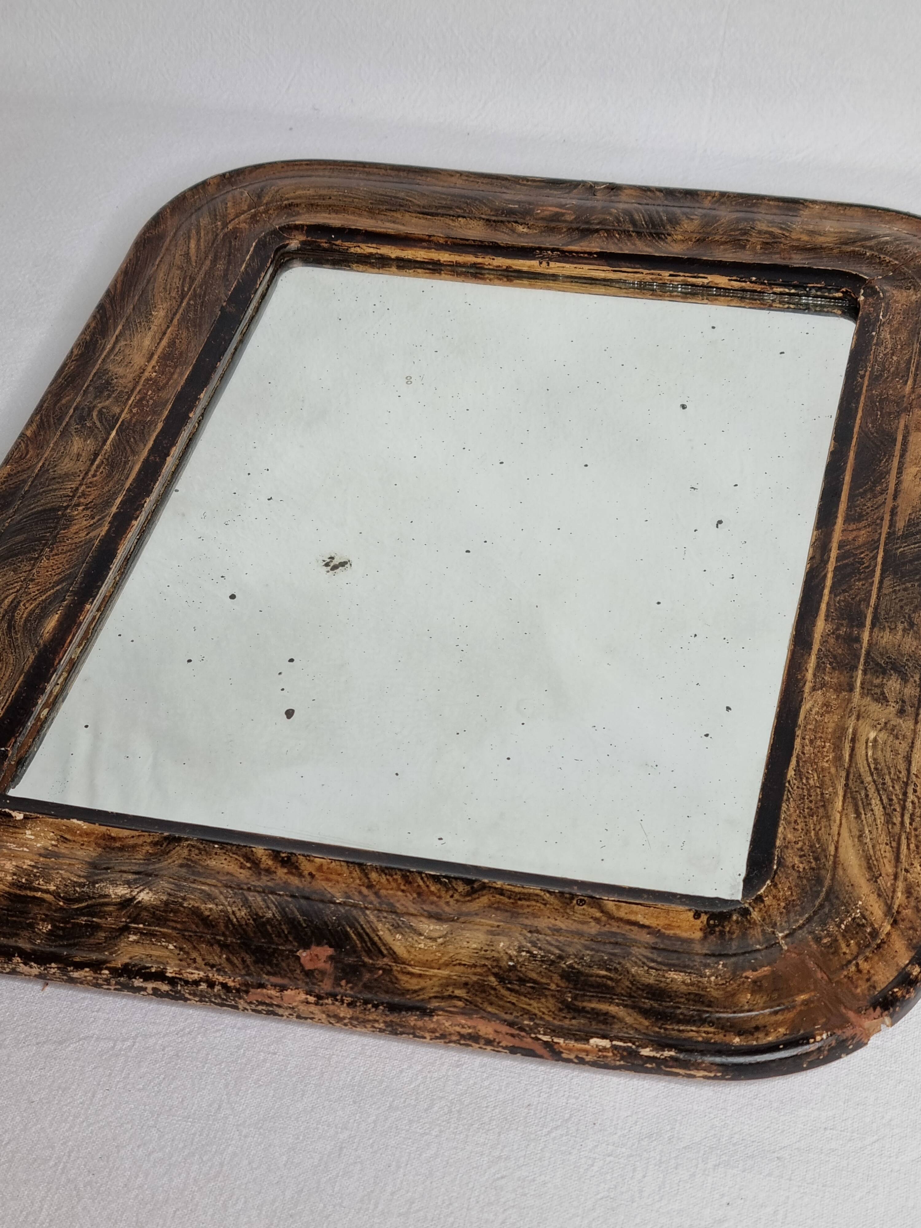 Antique Louis-Philippe mirror, rounded corners, imitation wood, 30 x 37 cm