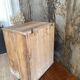 Armoirette murale en bois brut