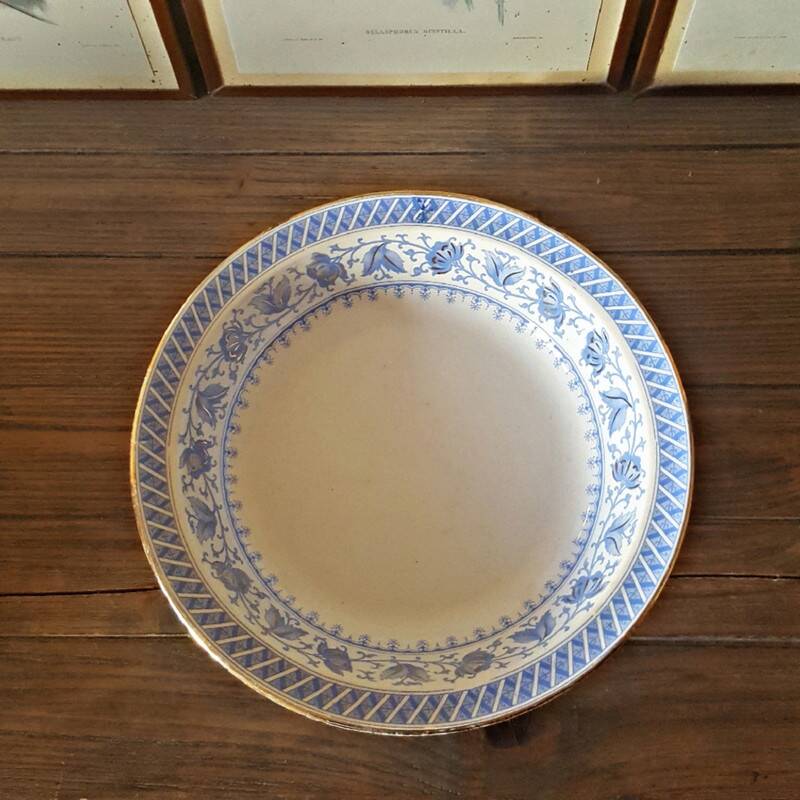 Sarreguemines U&C Syra model "low" fruit bowl, early 20th century