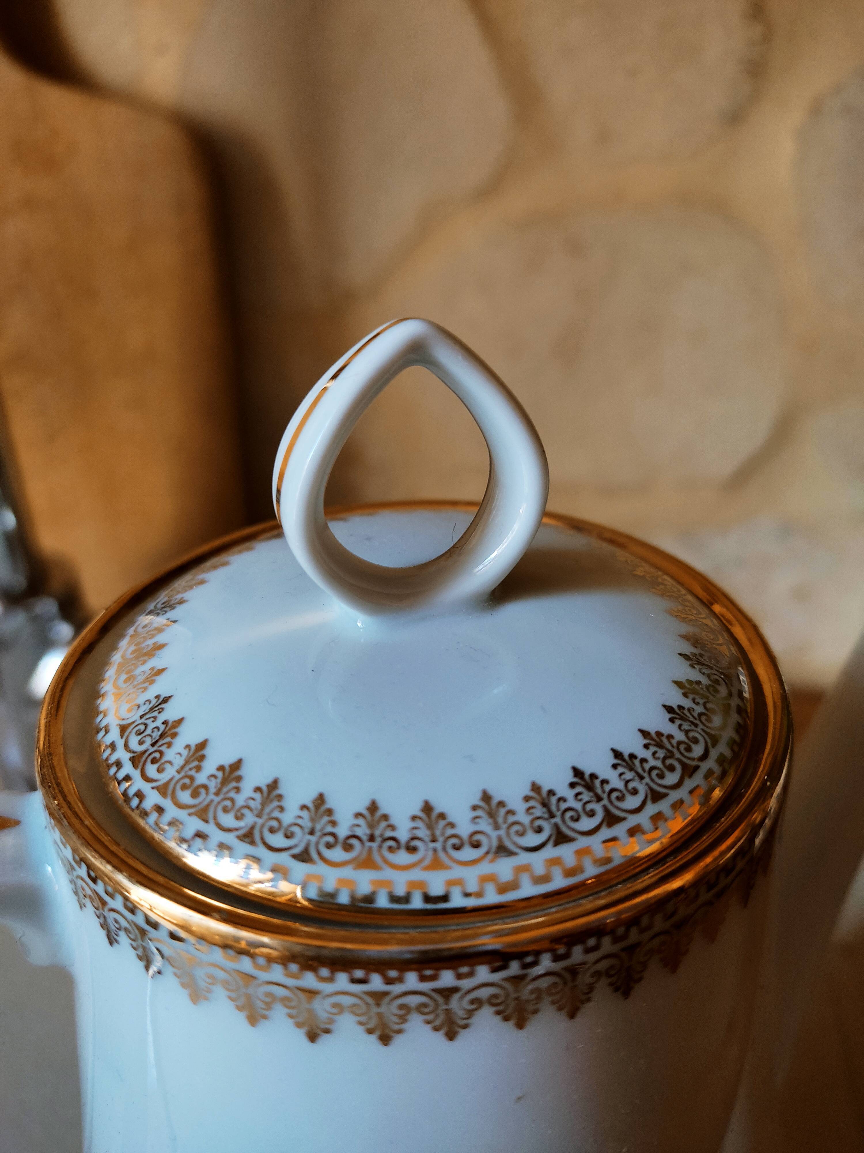 Porcelain teapot by Chastagner