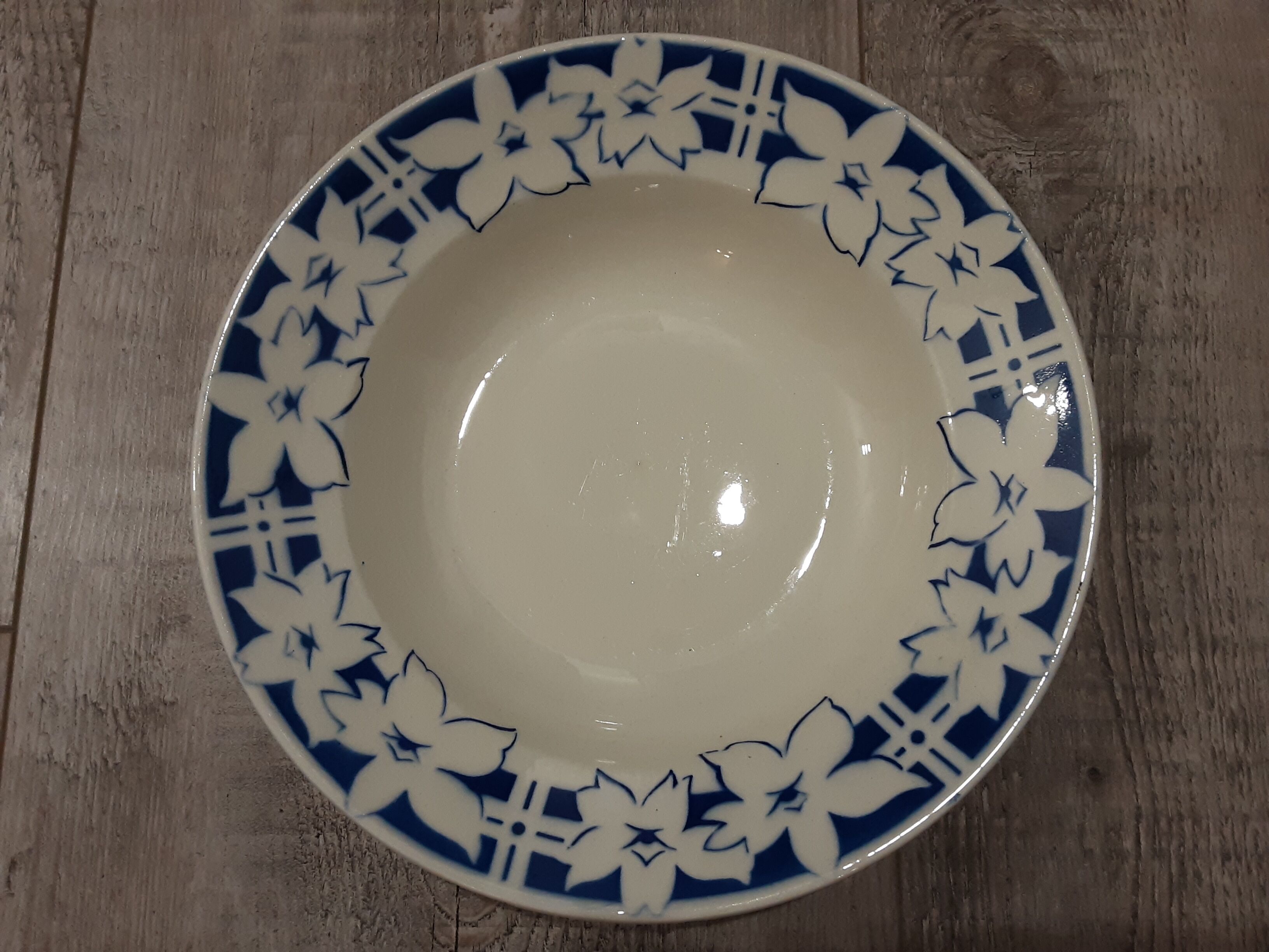 Old hollow plate Badonviller.  Lison France