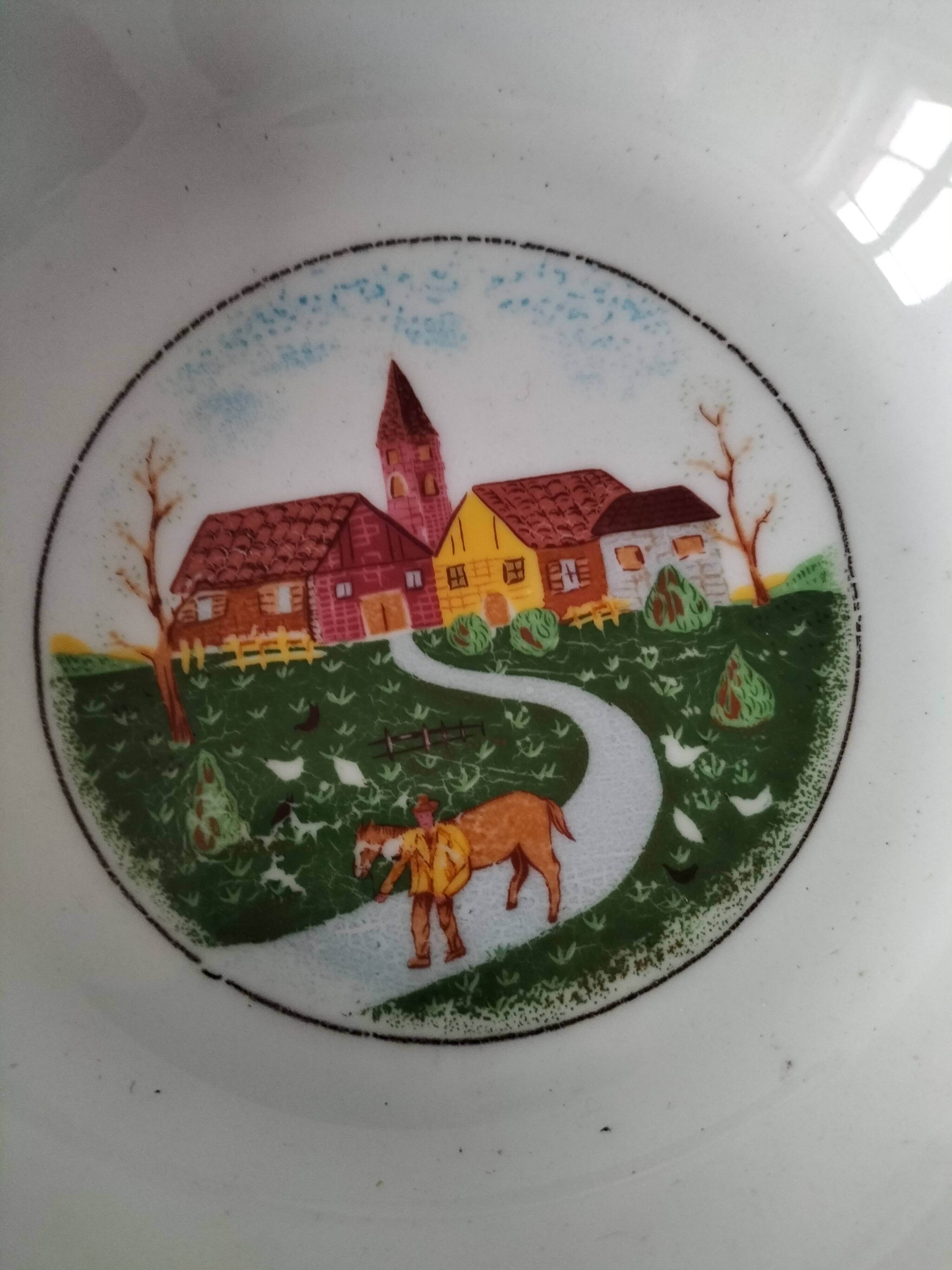 Set of 5 Italian ceramic dishes with country decor