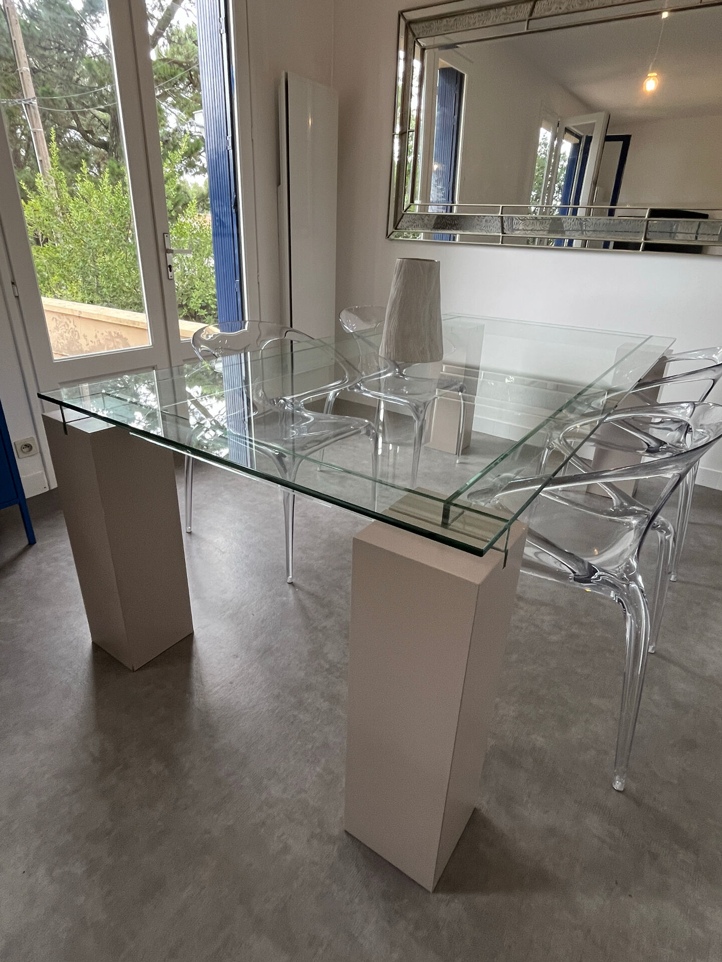 Table Verre Roche et Bobois modèle Ténéré
