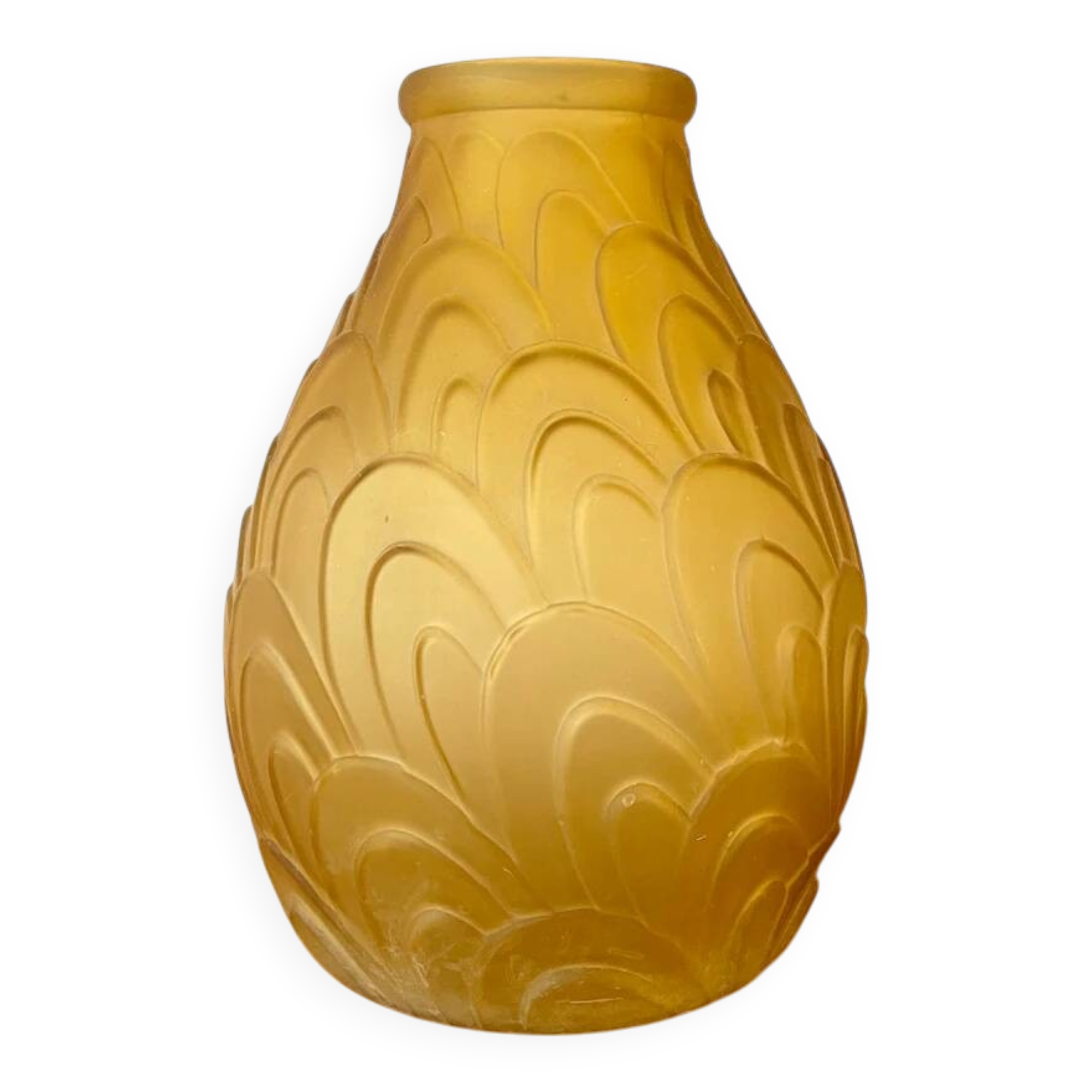 Grand vase en verre moulé art déco ambré