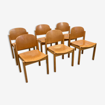 Ensemble de six chaises de style