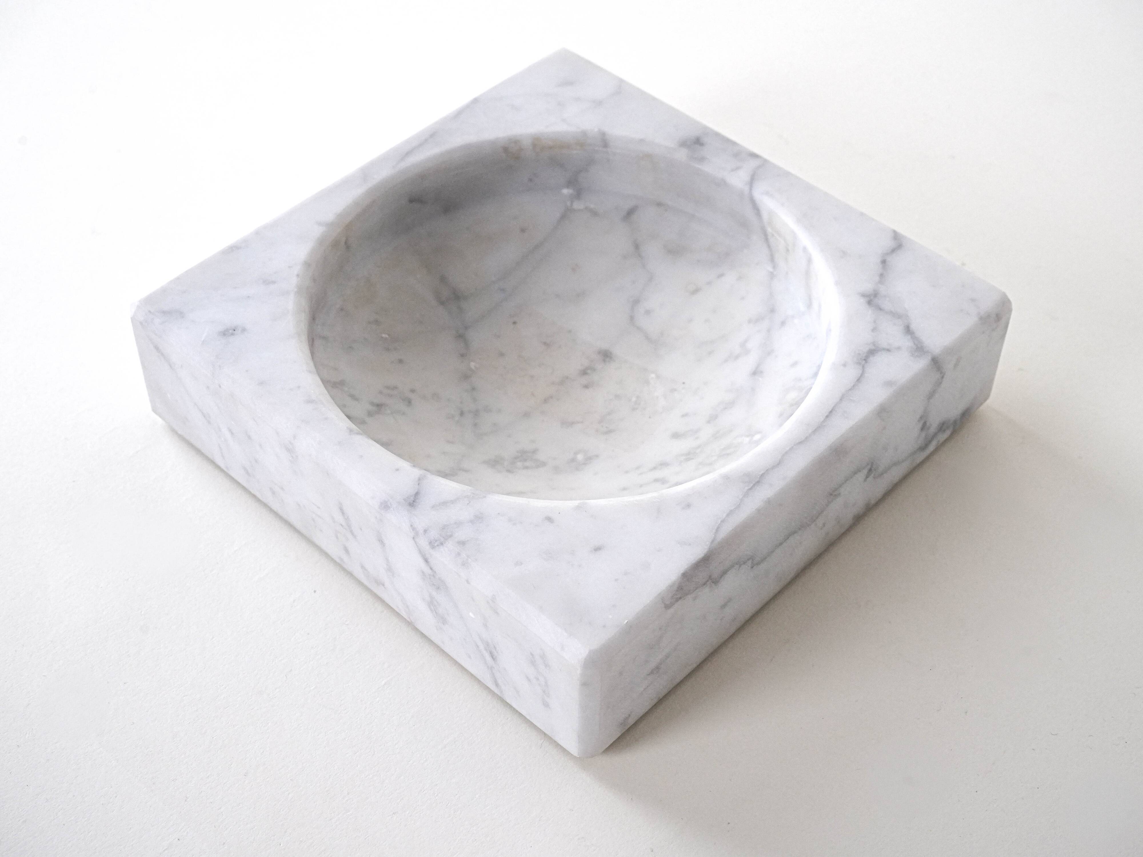 Marble stand, Italian design, 1970s, made in Italy