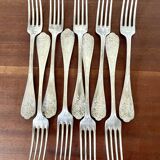 9 soup spoons & 9 forks in 19th century silver plated metal