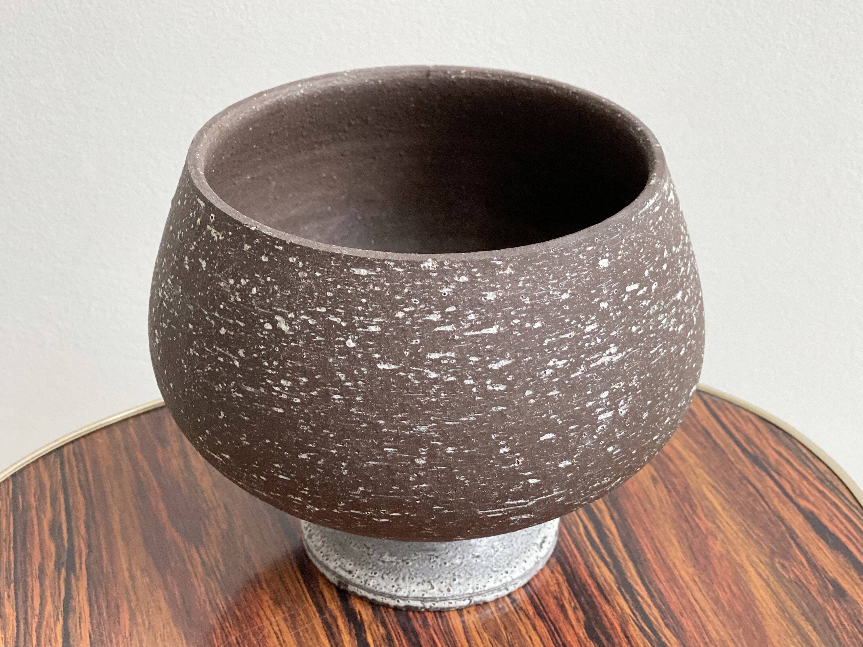 Vintage ceramic "birch bark" planter / flower pot, Chamotte