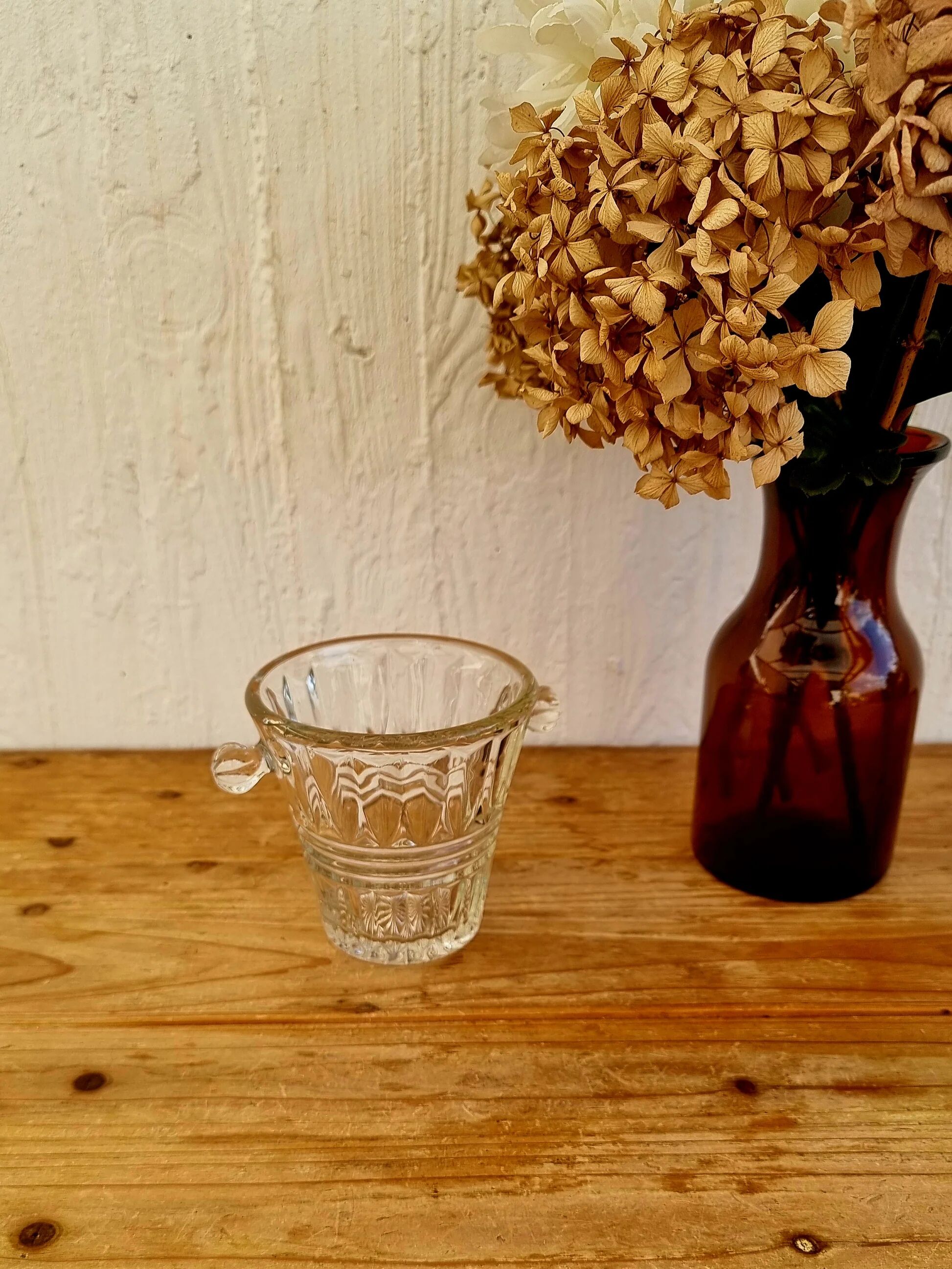 Vintage glass ice bucket