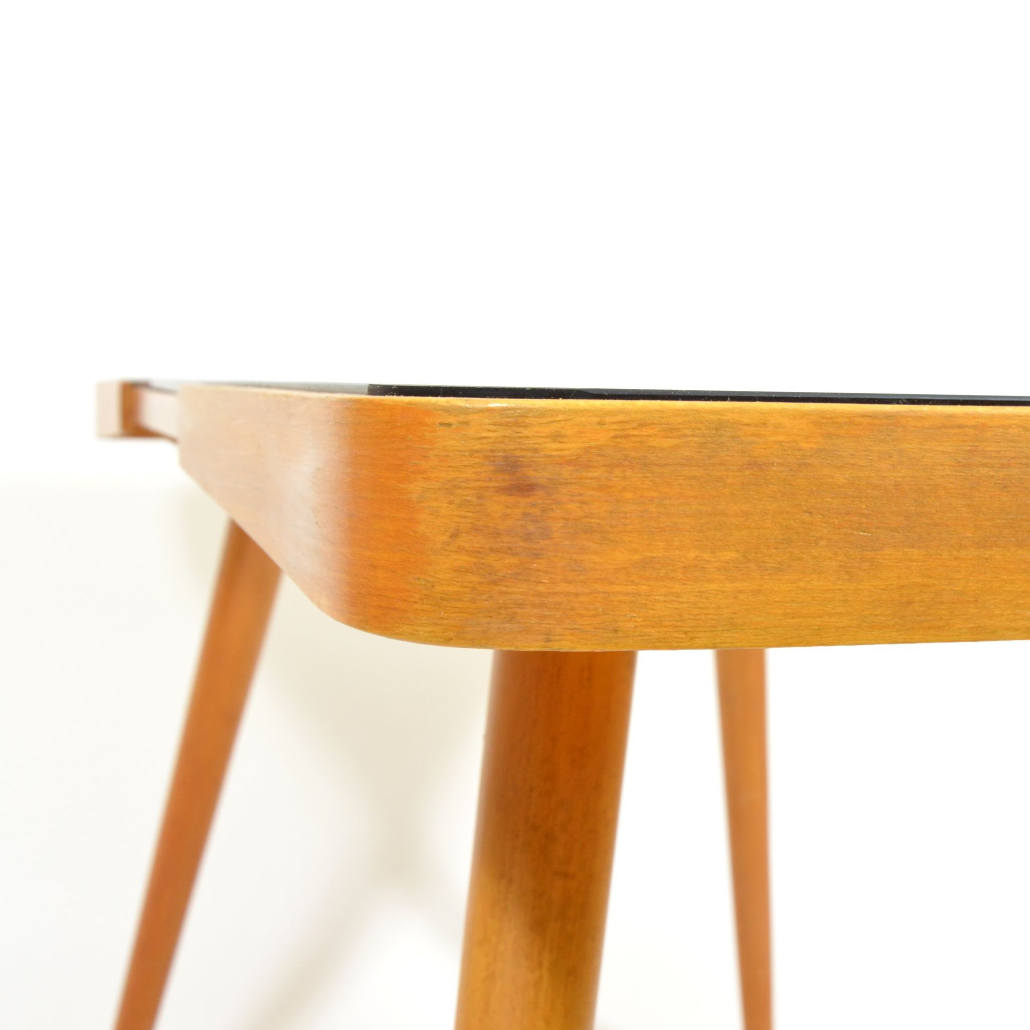 Table basse Interiér Praha tchécoslovaque des années 1960