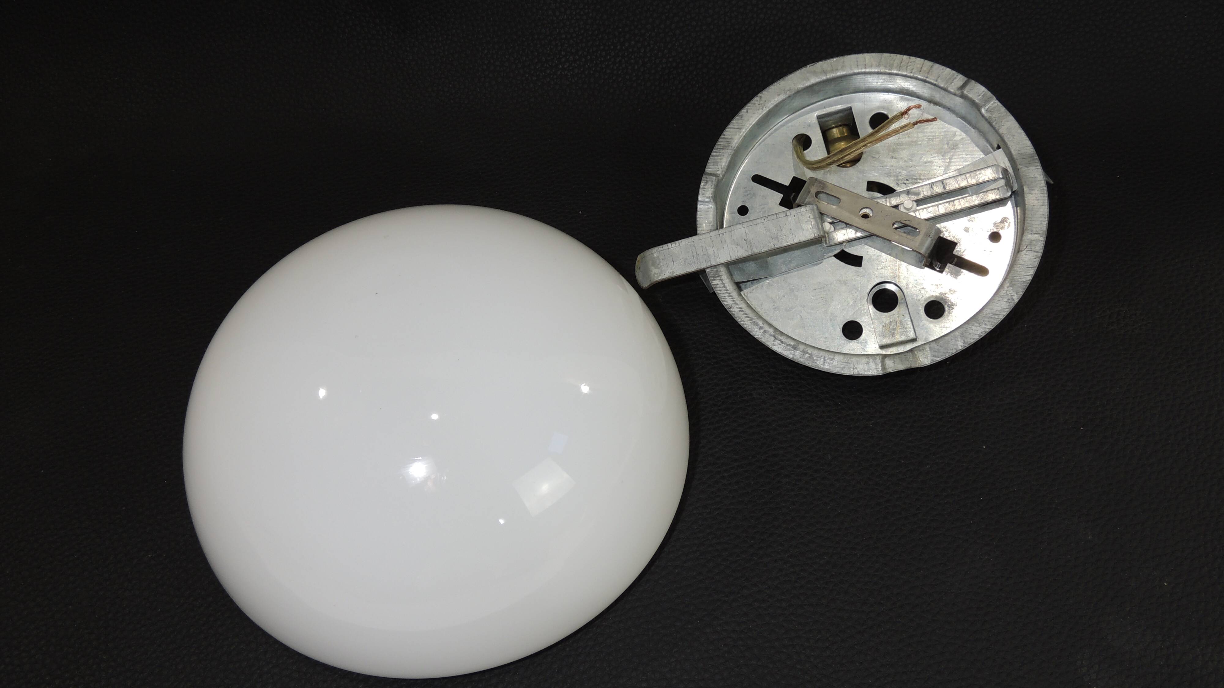 Opaline ceiling light/globe/wall light/vintage