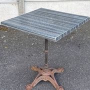 Bistro table – Vintage – Furniture – Cast iron base