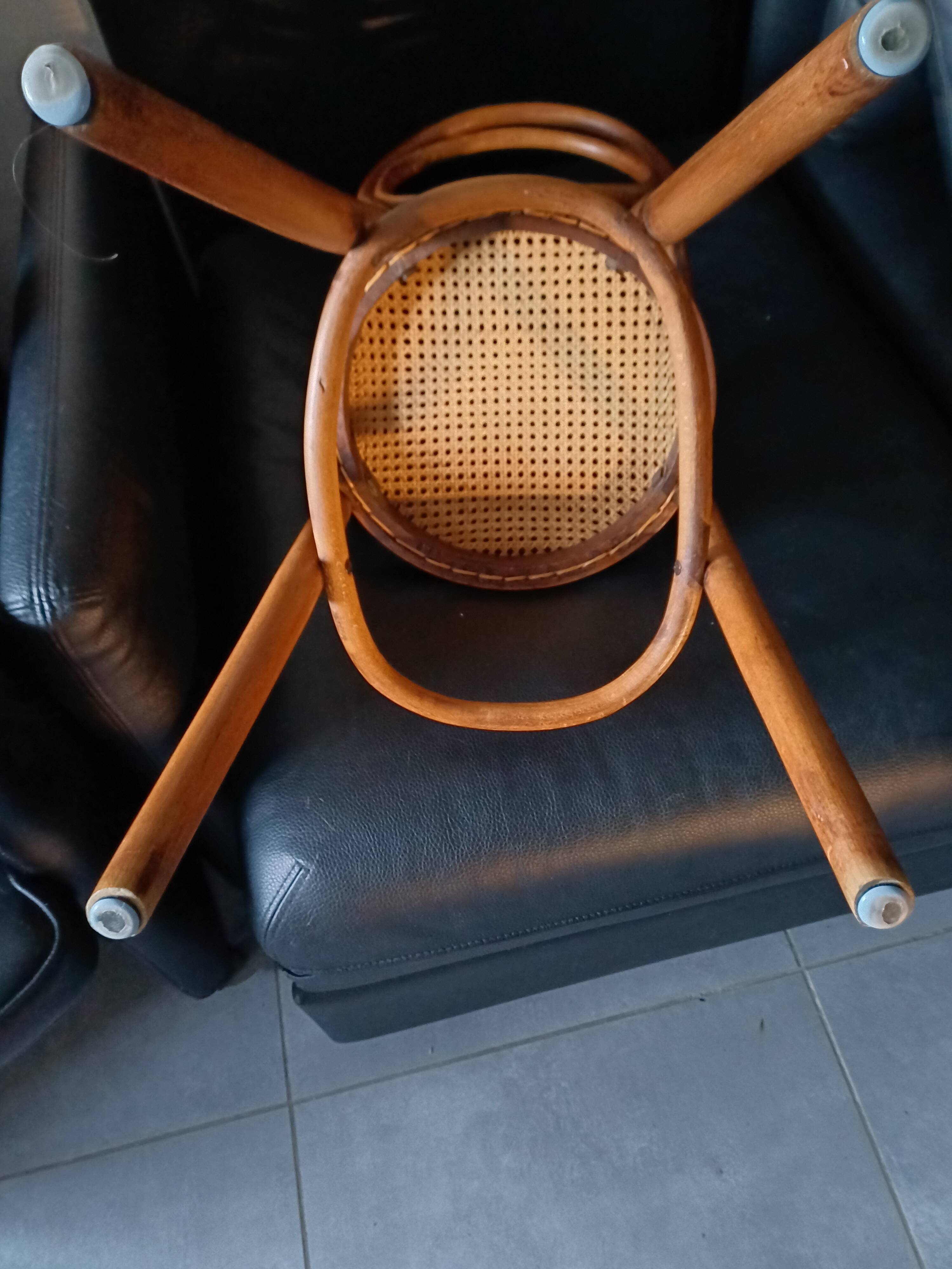 Chaise pour enfant style Thonet