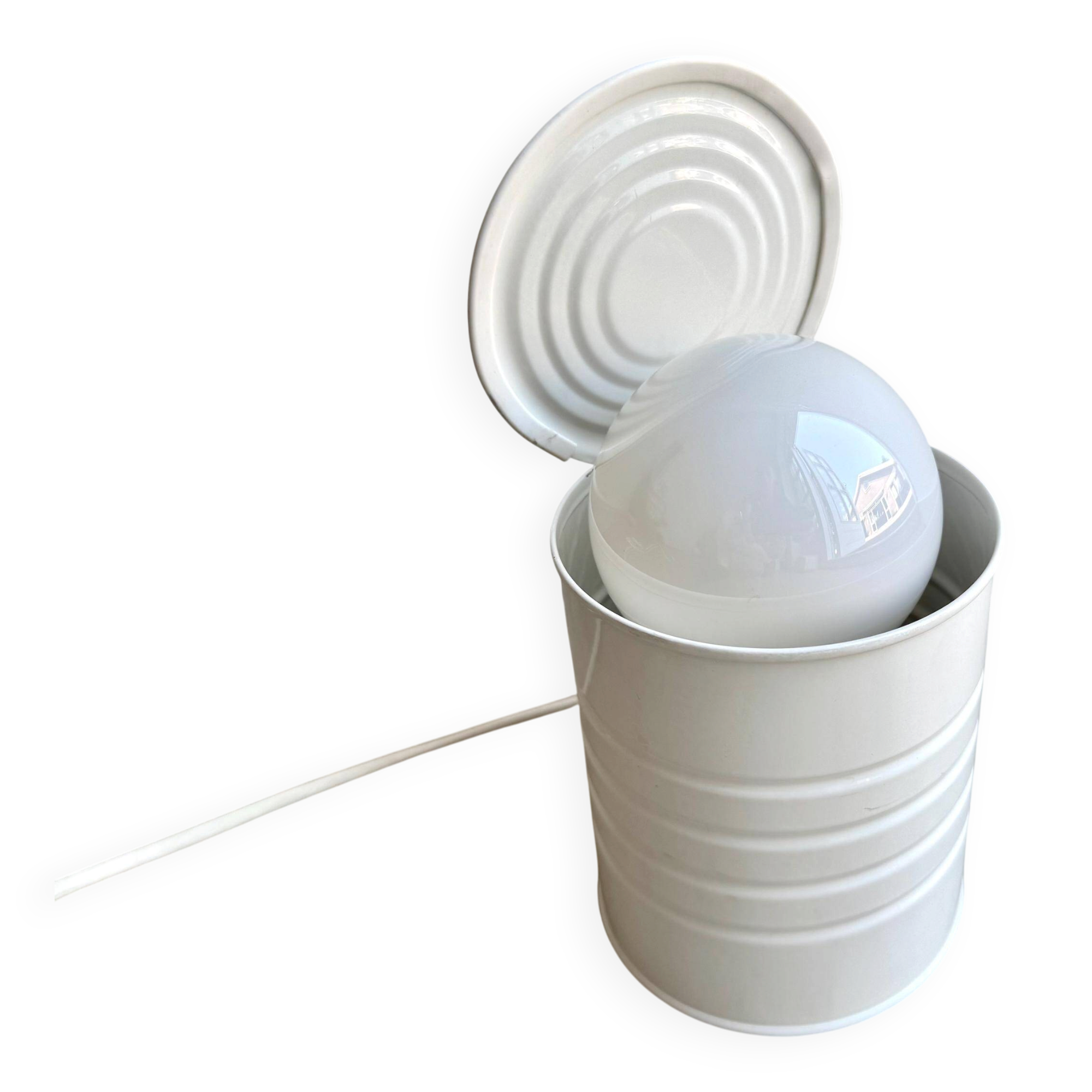 Vintage Pop Art tin can table lamp