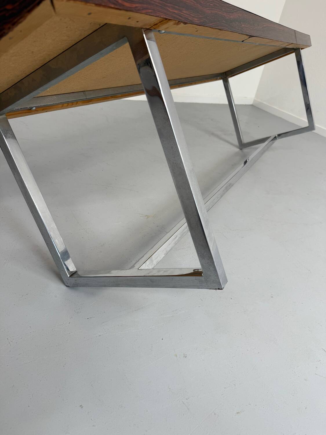 Antique and XXL Italian design coffee table from the 70s, rosewood veneer