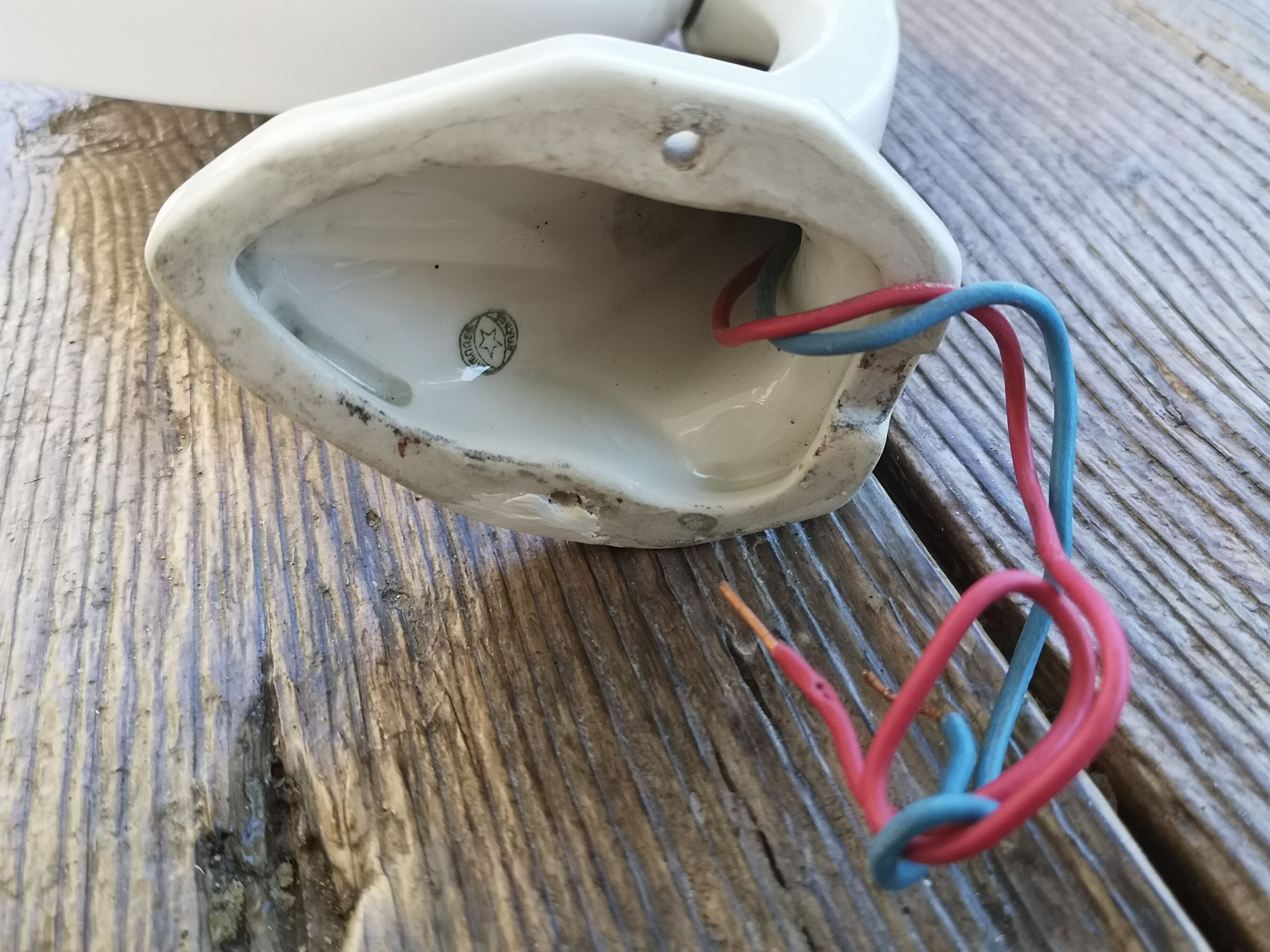 Art deco applied in porcelain limoges and opaline